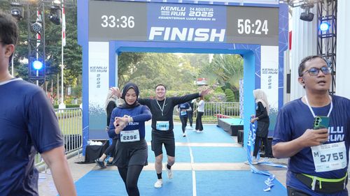 Race photo from KEMLU RUN 2025