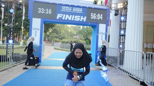 Race photo from KEMLU RUN 2025