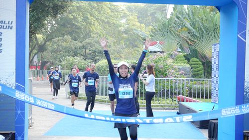 Race photo from KEMLU RUN 2025