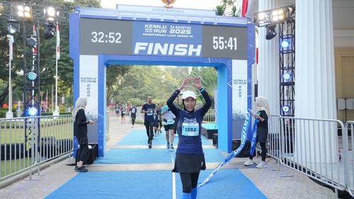 Race photo from KEMLU RUN 2025