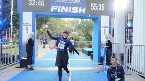 Race photo from KEMLU RUN 2025