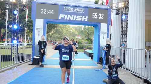Race photo from KEMLU RUN 2025