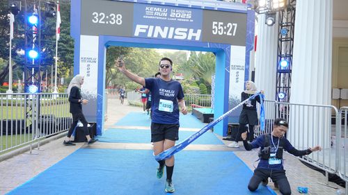Race photo from KEMLU RUN 2025
