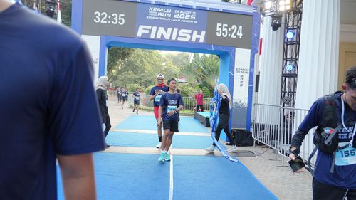 Race photo from KEMLU RUN 2025