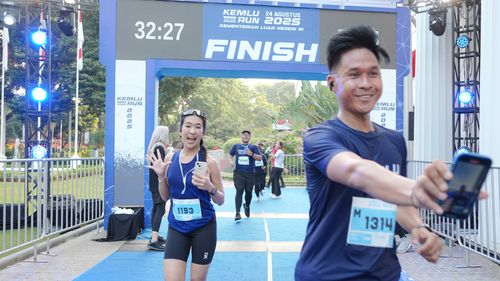 Race photo from KEMLU RUN 2025