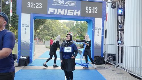 Race photo from KEMLU RUN 2025
