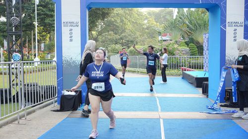 Race photo from KEMLU RUN 2025