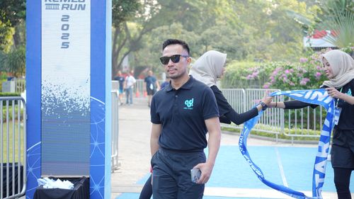 Race photo from KEMLU RUN 2025