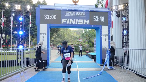 Race photo from KEMLU RUN 2025