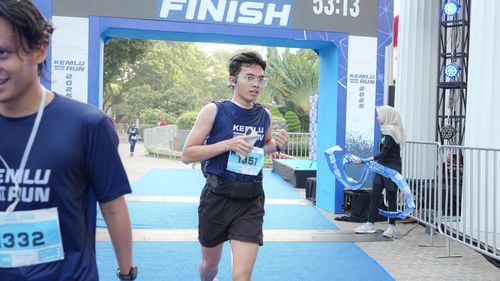 Race photo from KEMLU RUN 2025