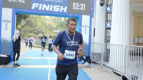 Race photo from KEMLU RUN 2025