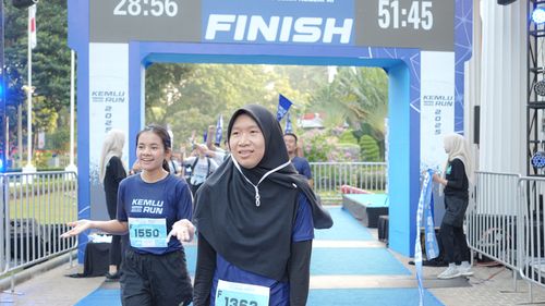 Race photo from KEMLU RUN 2025