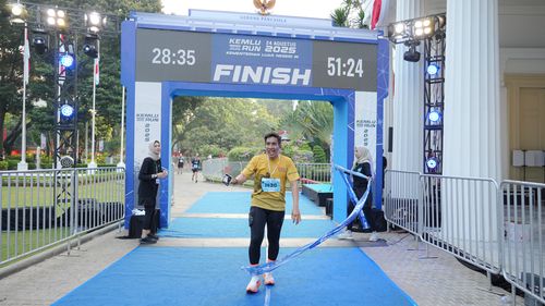 Race photo from KEMLU RUN 2025