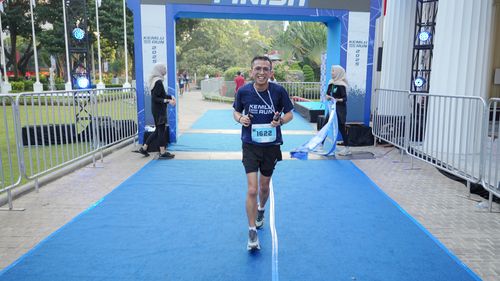 Race photo from KEMLU RUN 2025