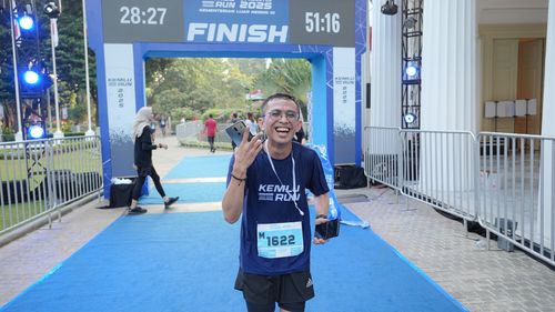 Race photo from KEMLU RUN 2025