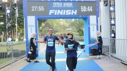Race photo from KEMLU RUN 2025