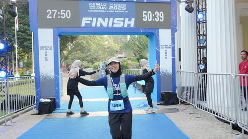 Race photo from KEMLU RUN 2025