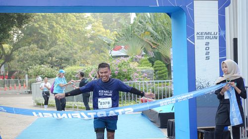 Race photo from KEMLU RUN 2025