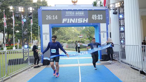 Race photo from KEMLU RUN 2025