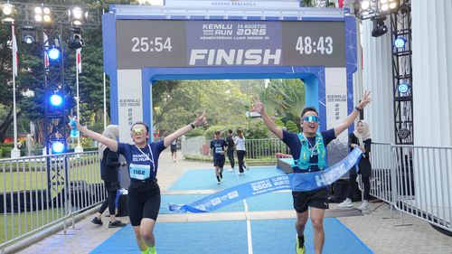 Race photo from KEMLU RUN 2025