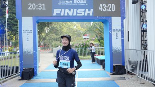 Race photo from KEMLU RUN 2025