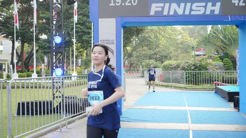 Race photo from KEMLU RUN 2025