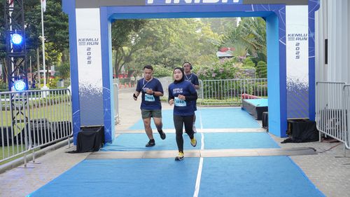 Race photo from KEMLU RUN 2025