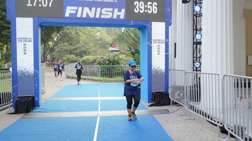 Race photo from KEMLU RUN 2025