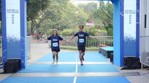 Race photo from KEMLU RUN 2025