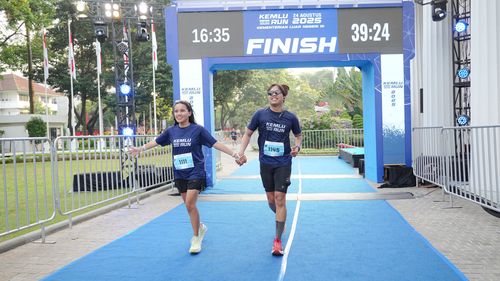 Race photo from KEMLU RUN 2025