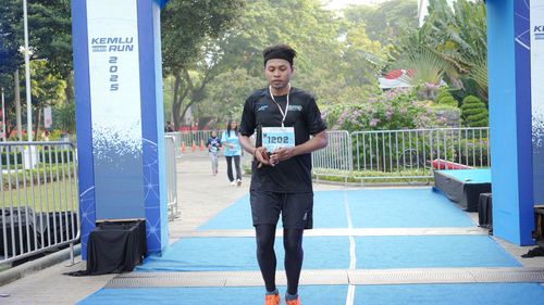 Race photo from KEMLU RUN 2025
