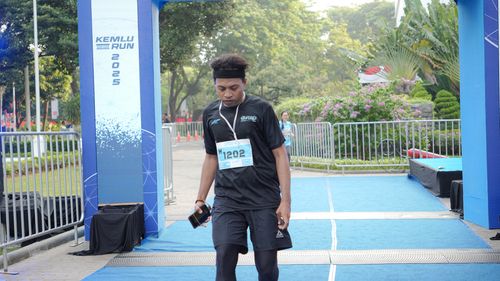 Race photo from KEMLU RUN 2025