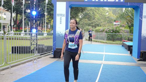 Race photo from KEMLU RUN 2025