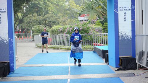 Race photo from KEMLU RUN 2025