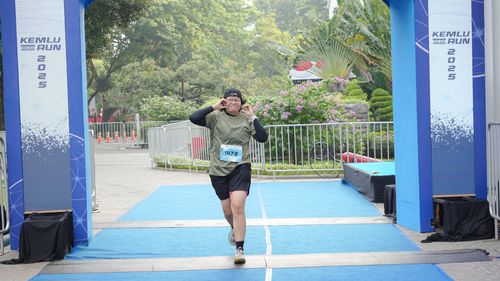 Race photo from KEMLU RUN 2025