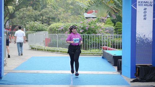 Race photo from KEMLU RUN 2025