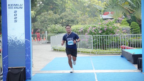Race photo from KEMLU RUN 2025