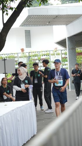 Race photo from KEMLU RUN 2025