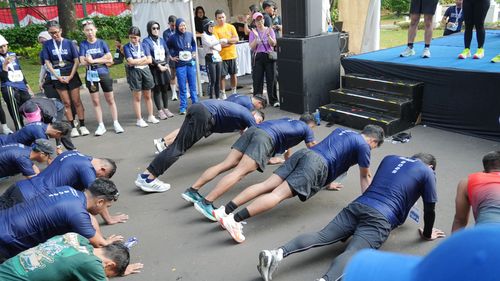 Race photo from KEMLU RUN 2025