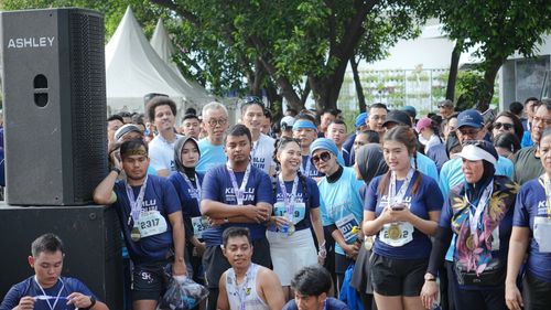 Race photo from KEMLU RUN 2025