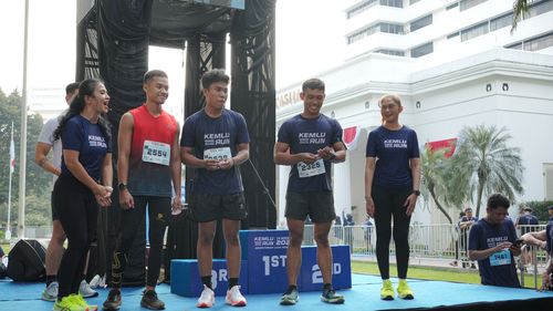Race photo from KEMLU RUN 2025
