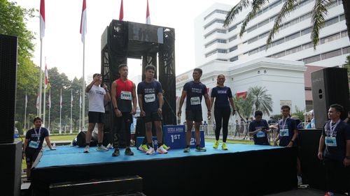 Race photo from KEMLU RUN 2025