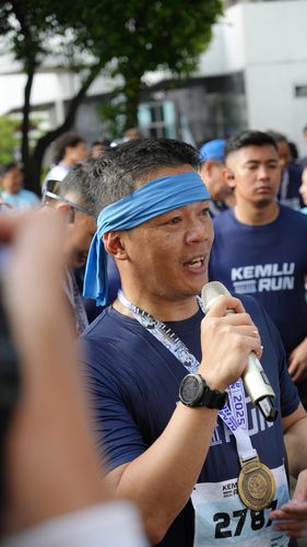Race photo from KEMLU RUN 2025