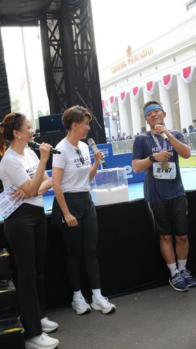 Race photo from KEMLU RUN 2025