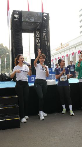 Race photo from KEMLU RUN 2025