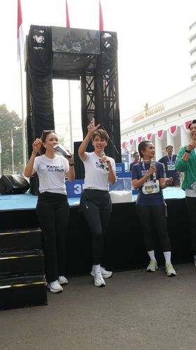 Race photo from KEMLU RUN 2025