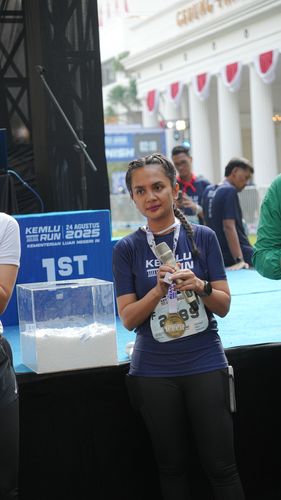 Race photo from KEMLU RUN 2025