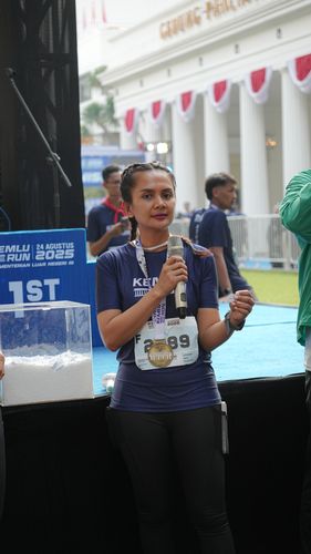 Race photo from KEMLU RUN 2025