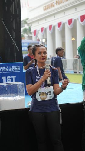 Race photo from KEMLU RUN 2025