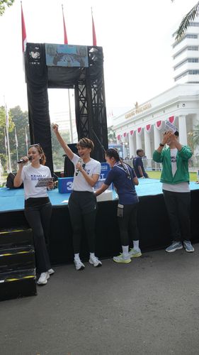 Race photo from KEMLU RUN 2025